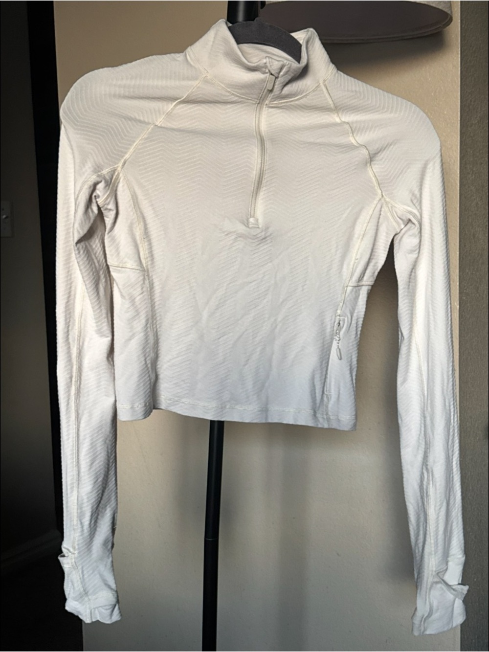 lululemon It's Rulu Cropped Half Zip
Chevron in White Ivory, size 6